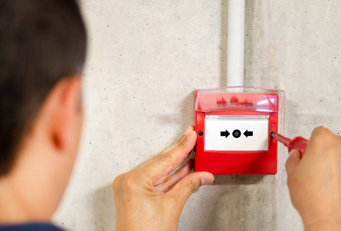 Comment Enlever Une Alarme Incendie: Démontage Rapide & Efficace
