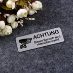 Lot de 1 à 4 Panneaux Aluminium “Zone Sous Vidéosurveillance” – Plaques Autocollantes de Sécurité 85x30 mm