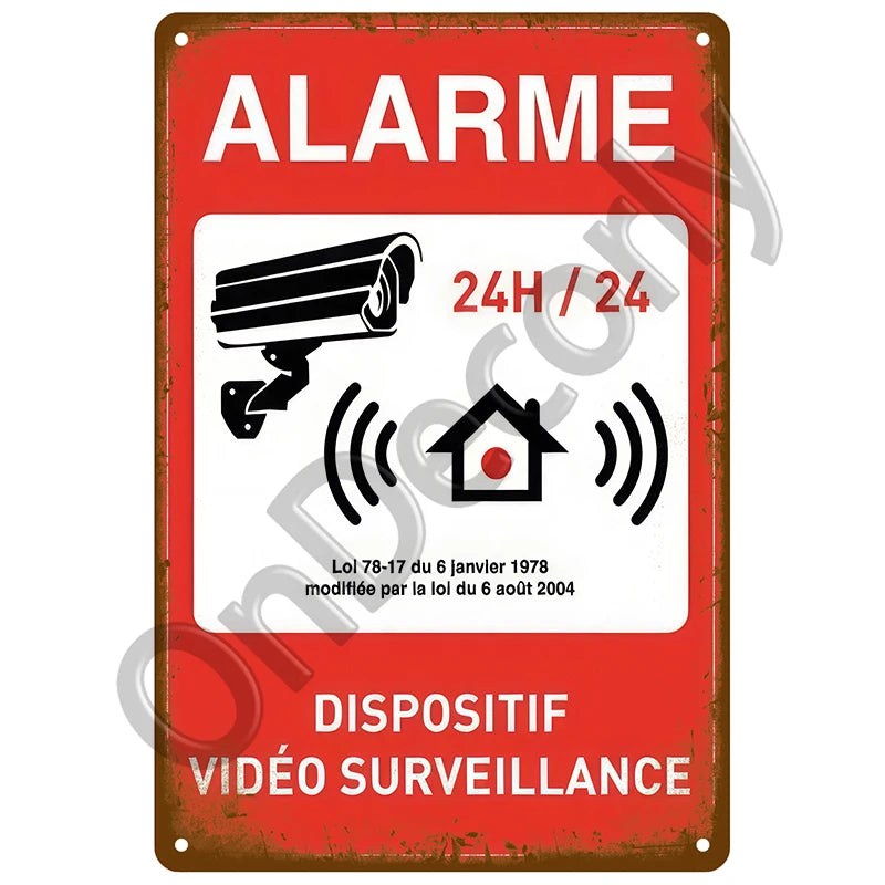 Panneau Vintage CCTV en Métal 20 x 30 cm – Plaque Murale “Vidéosurveillance 24h” pour Bar, Garage, Café et Maison