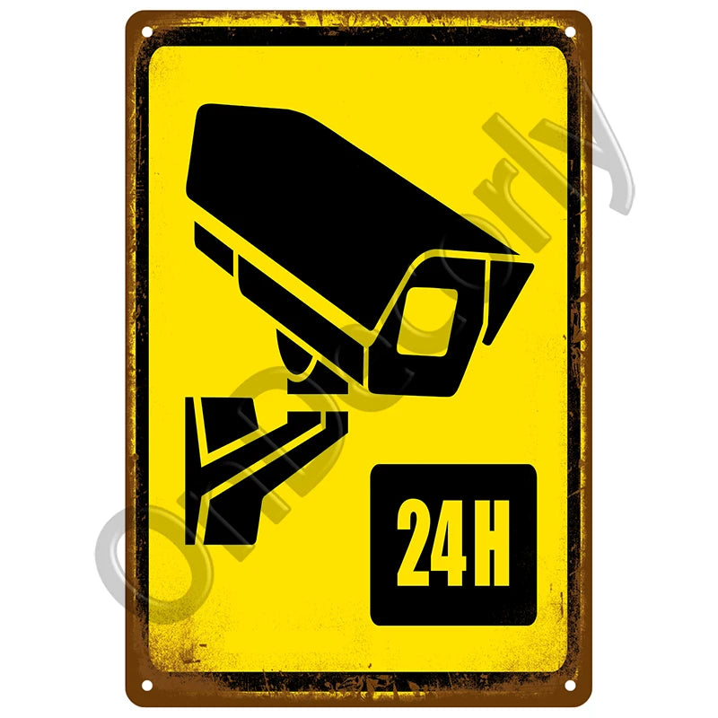 Panneau Vintage CCTV en Métal 20 x 30 cm – Plaque Murale “Vidéosurveillance 24h” pour Bar, Garage, Café et Maison
