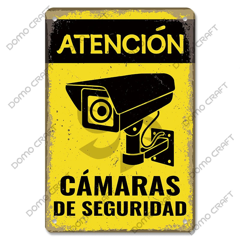 Panneau Avertissement CCTV Vintage en Métal 20x30 cm – Plaque Sécurité Vidéosurveillance 24h pour Mur, Boutique et Maison